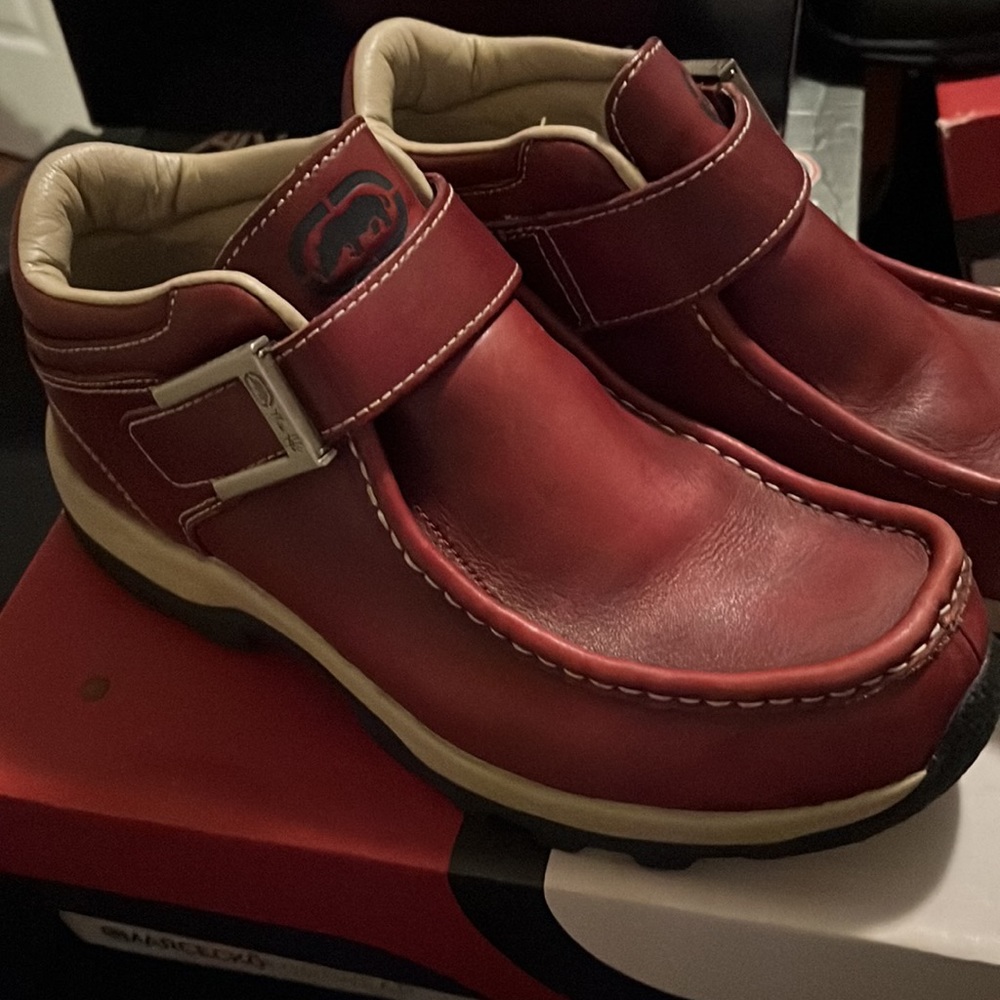 Marc Ecko Men’s Cherry/Brown Boots